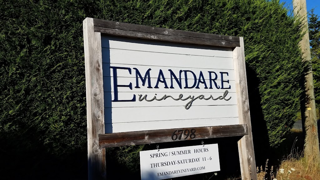 Emandare Vineyard | 6798 Norcross Rd, Duncan, BC V9L 6C3, Canada | Phone: (250) 597-4075