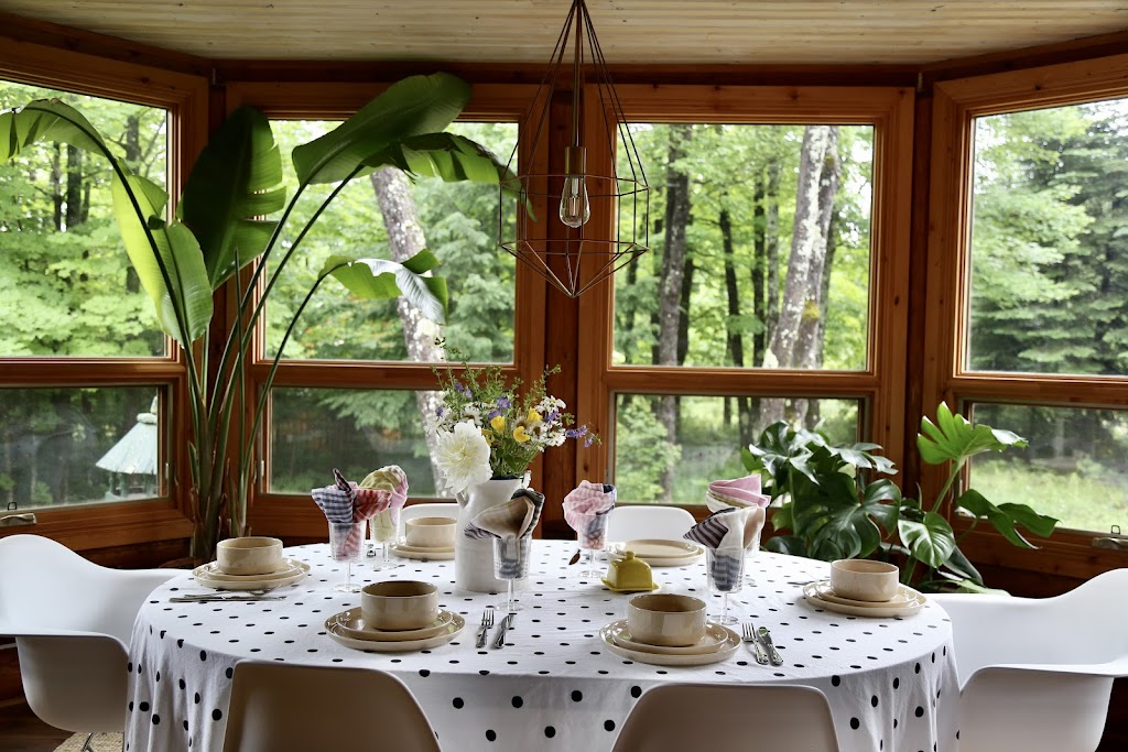 The Lazy River Chalet | 451 Chem. Fany, Namur, QC J0V 1N0, Canada | Phone: (514) 653-0147