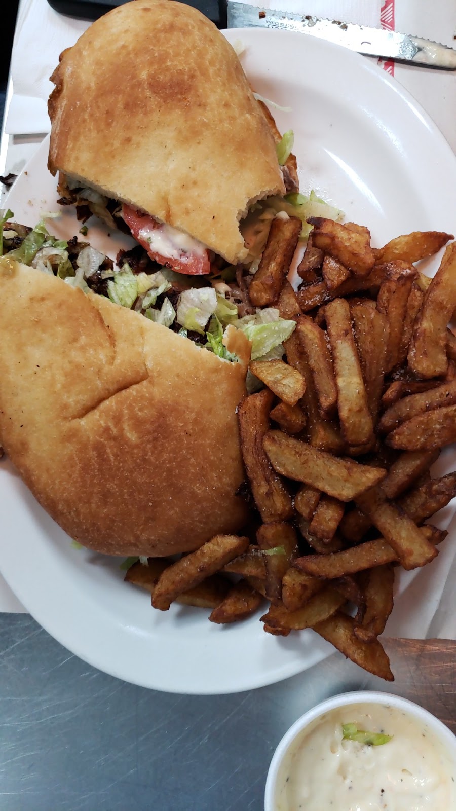 Québec Pizza | 1084 Boulevard de la Grande-Allée, Boisbriand, QC J7G 2T4, Canada | Phone: (450) 419-9111
