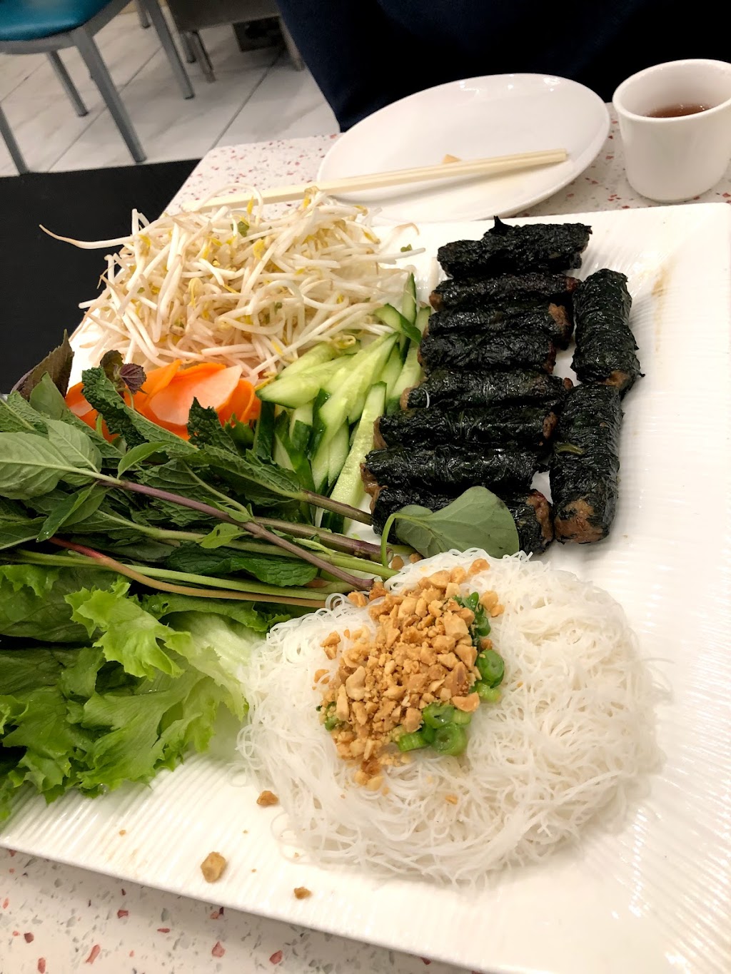 Pho Brothers | 2555 Dixie Rd Unit 15, Mississauga, ON L4Y 4C4, Canada | Phone: (289) 521-8887