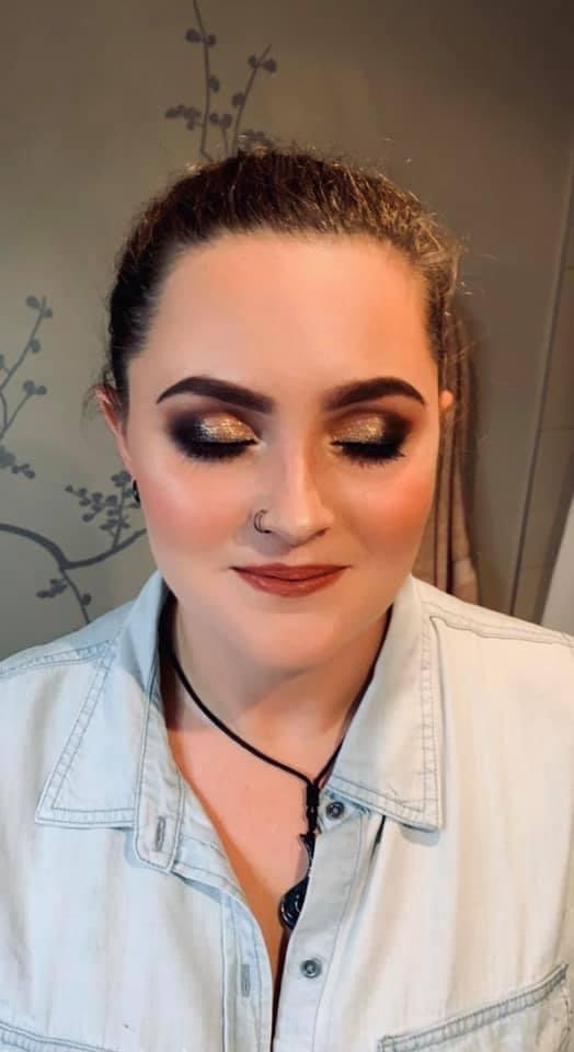 Makeup By Matt | 7925 Sywash Ridge Rd, Lantzville, BC V0R 2H0, Canada | Phone: (403) 390-7760