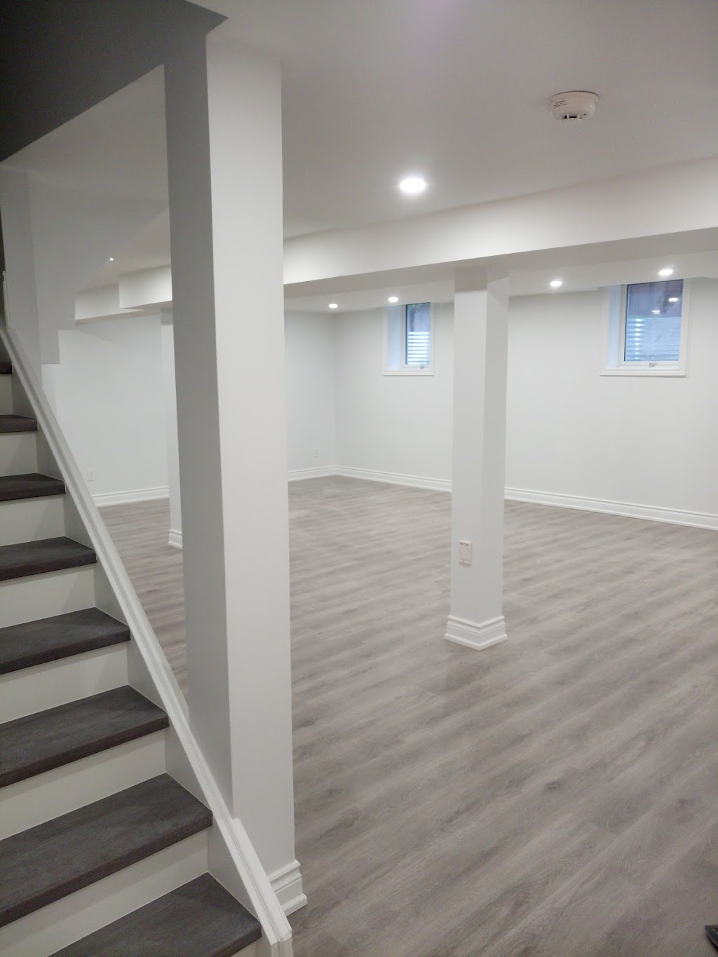 Universal House Improvement | 354 Concession 5 W, Millgrove, ON L0R 1V0, Canada | Phone: (416) 830-8523