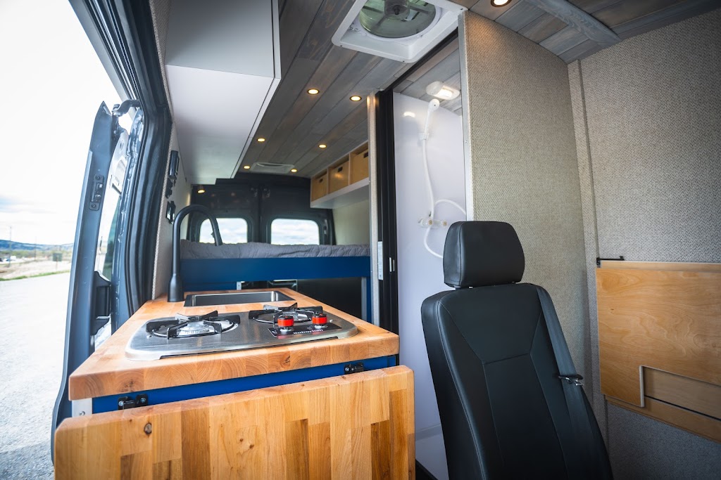 True North Custom Campers | 291187 Wagon Wheel Rd Unit B, Calgary, AB T4A 0E2, Canada | Phone: (403) 453-8622