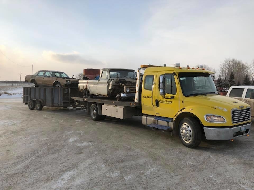 Morden Towing and Salvage | 421 9 St S, Morden, MB R6M 1Y4, Canada | Phone: (204) 362-9414