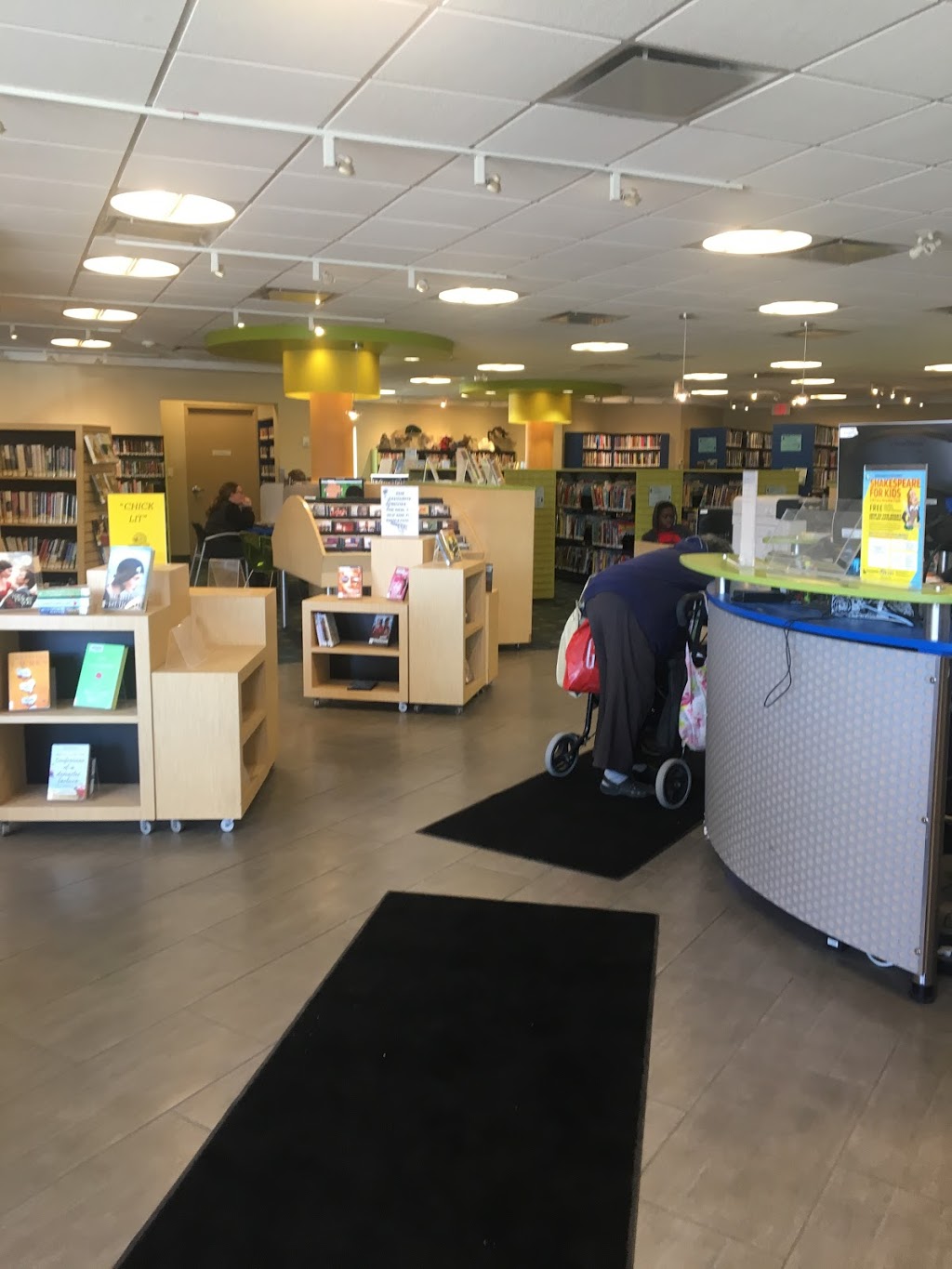 Toronto Public Library - Cliffcrest Library | 3017 Kingston Rd, Scarborough, ON M1M 1P1, Canada | Phone: (416) 396-8916