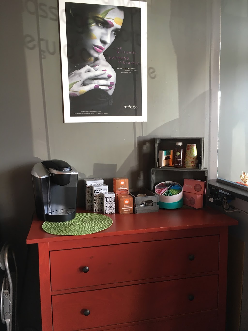 Bronzage Soleil | 1111 Boulevard de lAnge Gardien N, LAssomption, QC J5W 1N7, Canada | Phone: (450) 589-4849