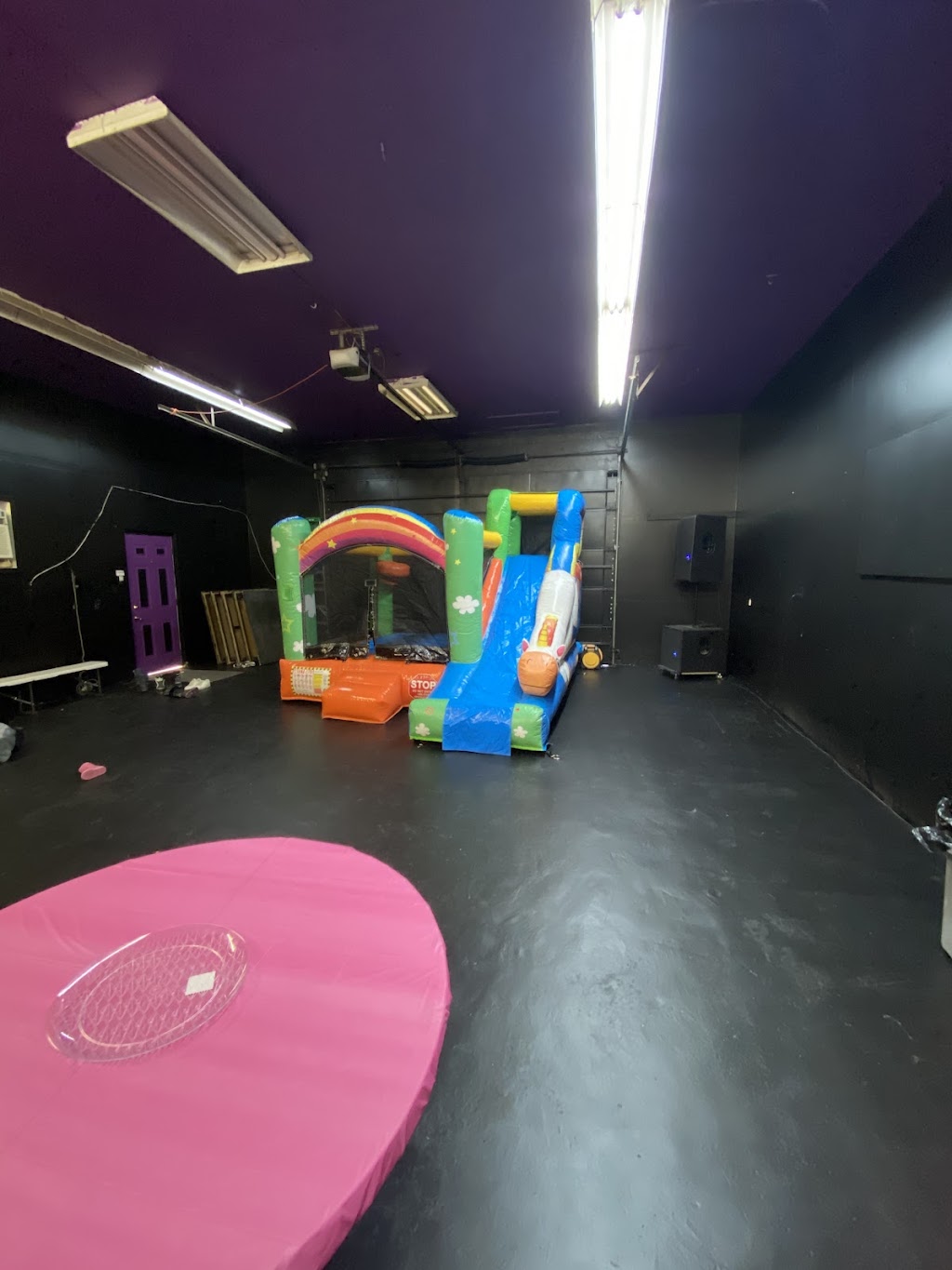 Freebird Entertainment | The Nest YEG | 4407 209 St NW, Edmonton, AB T6M 2P3, Canada | Phone: (780) 966-1556