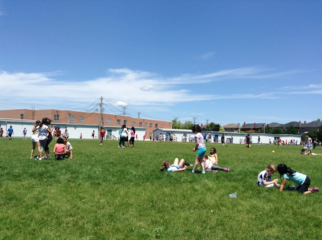 Ventura Park Public School 121 Worth Blvd Thornhill ON L4J 7V5 Canada