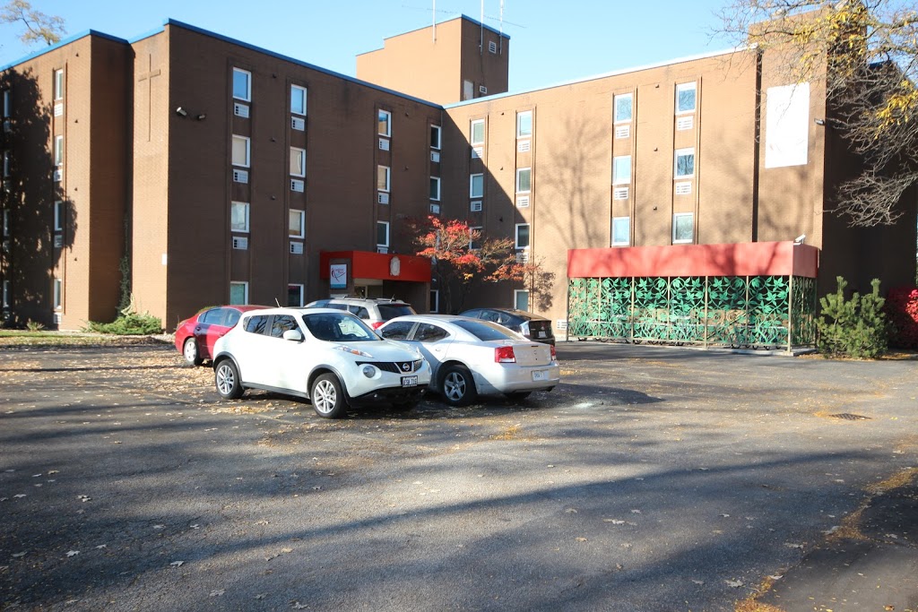 Cardinal Place | 3140 Peter St, Windsor, ON N9C 1H4, Canada | Phone: (519) 254-1112