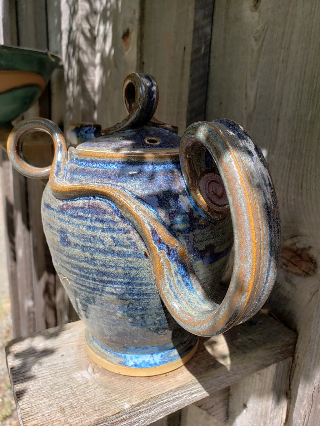 Knut Pottery | 2550 Powder Point Rd, Nanoose Bay, BC V9P 9E8, Canada | Phone: (250) 468-7633