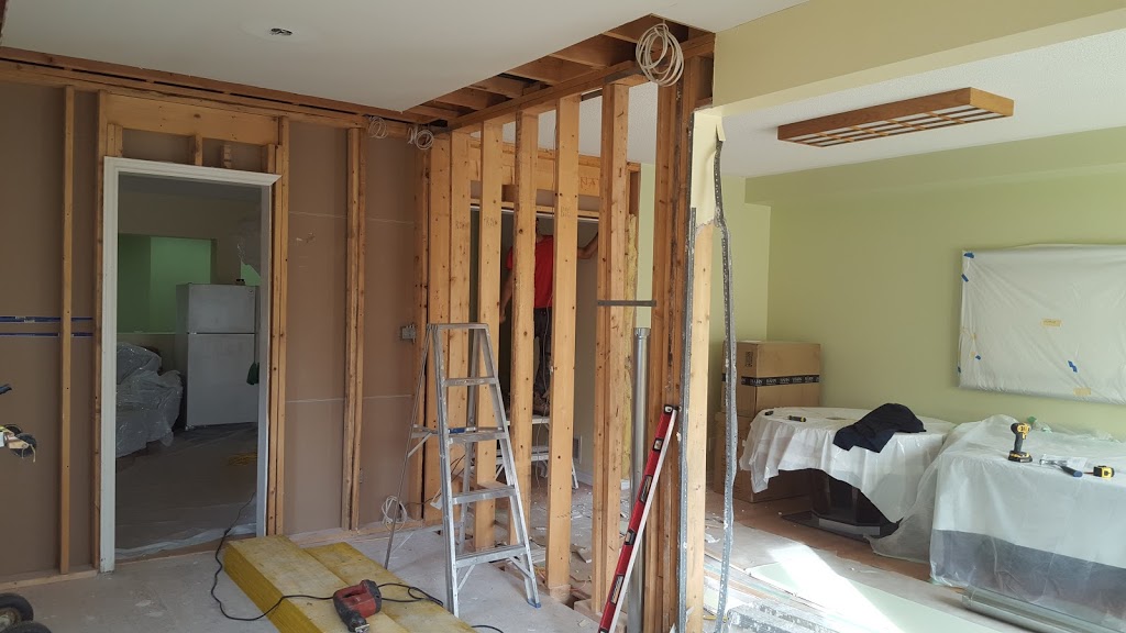 Top Canadian home Renovations | 2 Rean Dr, North York, ON M2K 3B8, Canada | Phone: (647) 400-8941