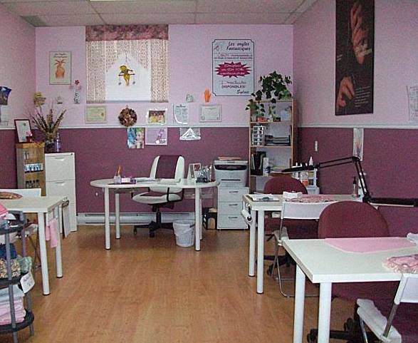 School Les Ongles Fantastiques | Rue Notre-Dame, Saint-Sulpice, QC J5W 3V4, Canada | Phone: (450) 582-0428