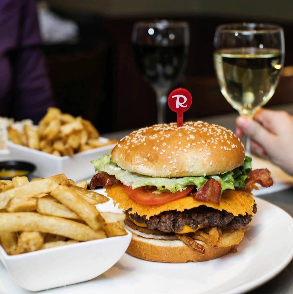 Rickys All Day Grill - Sechelt | 5500 BC-101, Sechelt, BC V0N 3A2, Canada | Phone: (778) 458-3048