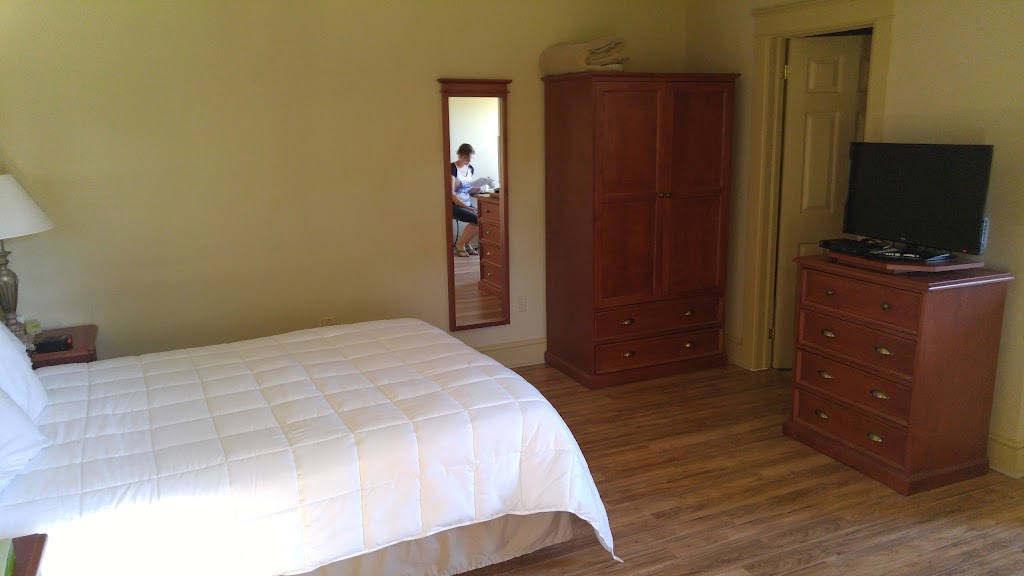 Silverwood Motel | 8933 Cavendish Rd, Green Gables, PE C0A 1M0, Canada | Phone: (800) 565-4753