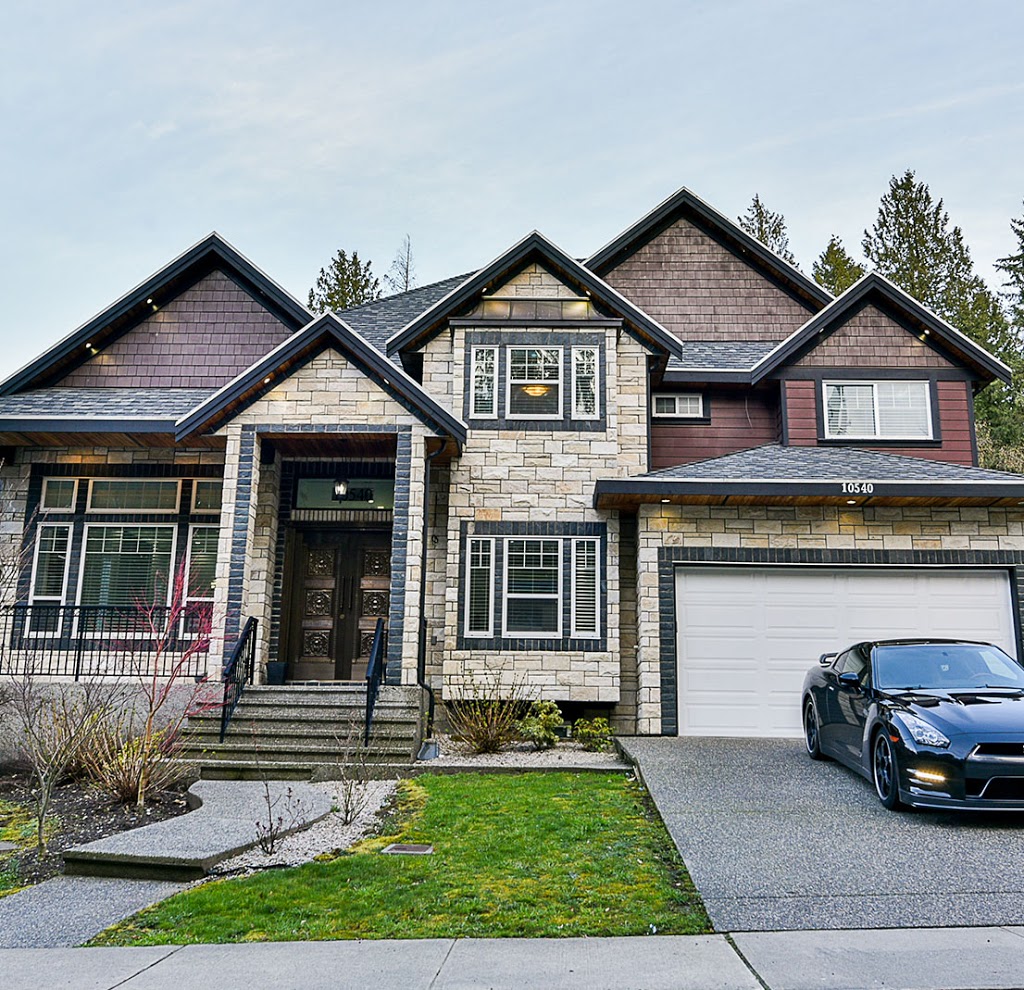 Nav Shahram Vancouver Real Estate Specialist | 5512 Hastings St, Burnaby, BC V5B 1R3, Canada | Phone: (778) 668-0450