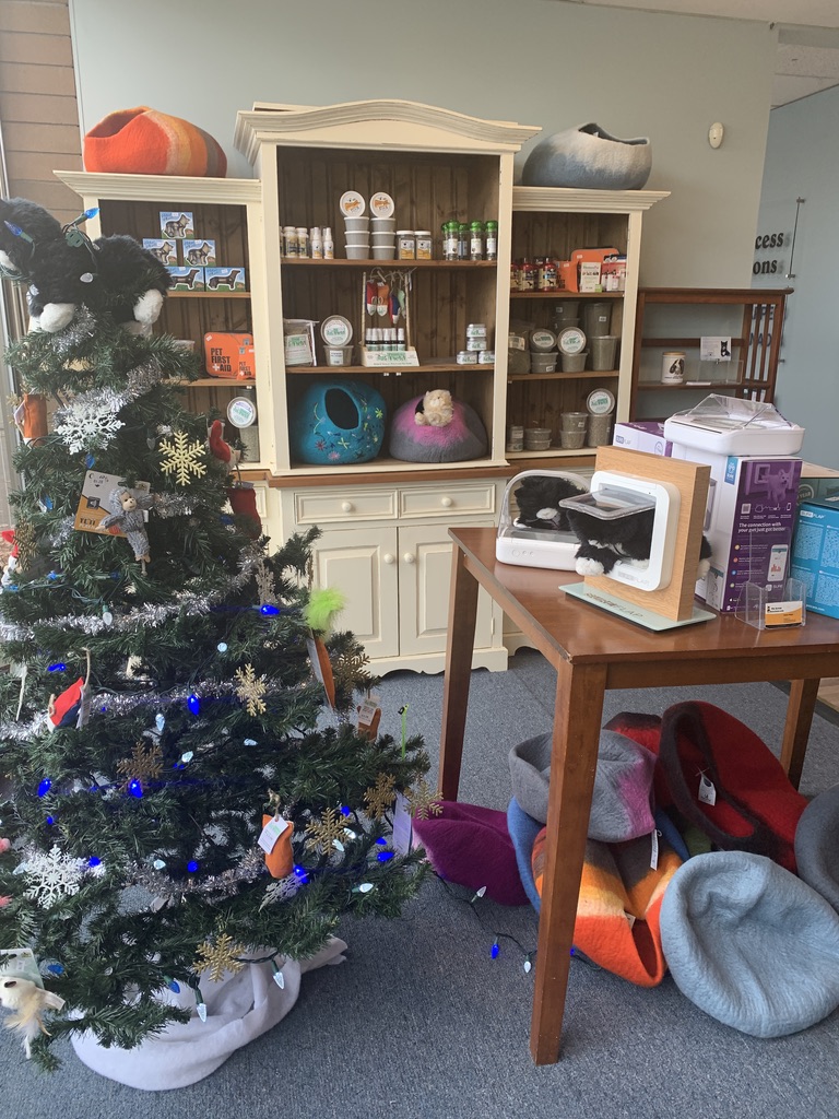 Catnip Cafe | 27306 Fraser Hwy, Aldergrove, BC V4W 3P8, Canada | Phone: (778) 808-7421