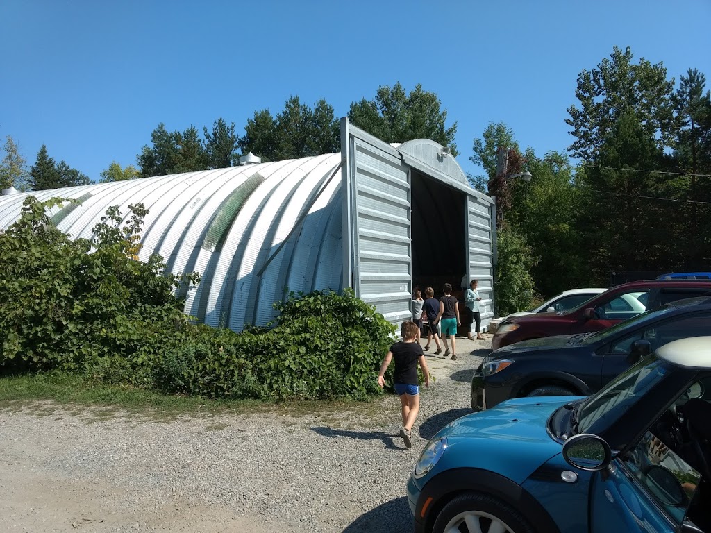 Ferme Mergl / Mergl Farm | 1431 Route de la Cité des Jeunes, Saint-Lazare, QC J7T 2B8, Canada | Phone: (450) 455-4144