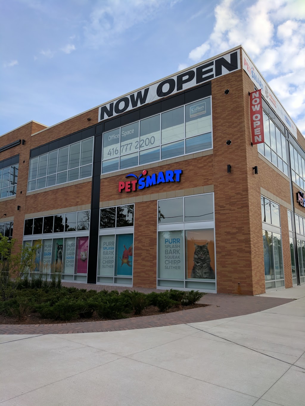 PetSmart | 507 Lakeshore Rd E, Mississauga, ON L5G 1H9, Canada | Phone: (905) 278-0101