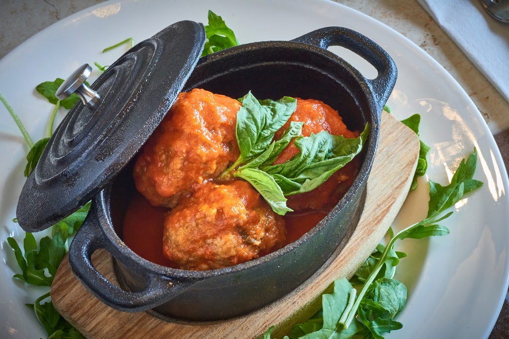 Timo Italian Grille | 11 Mill St E, Tottenham, ON L0G 1W0, Canada | Phone: (905) 936-9111
