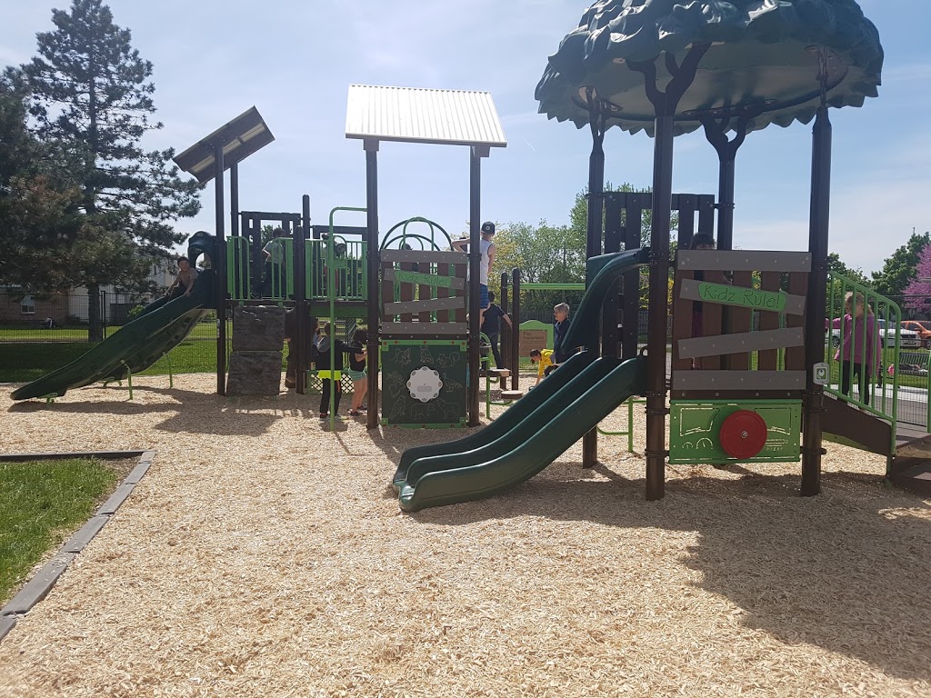 Roehampton Park | 55 Roehampton Ave, St. Catharines, ON L2M 7L4, Canada