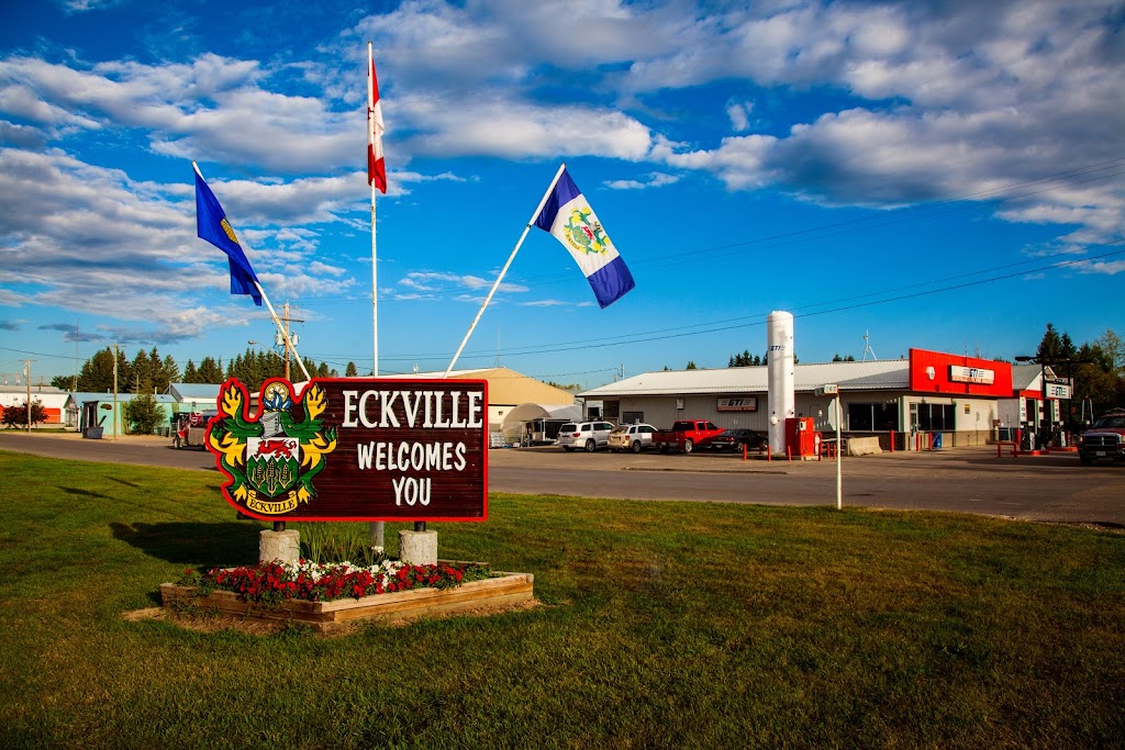 Eckville Estates Mobile Home Park 5823 52 St, Eckville, AB T0M 0X0