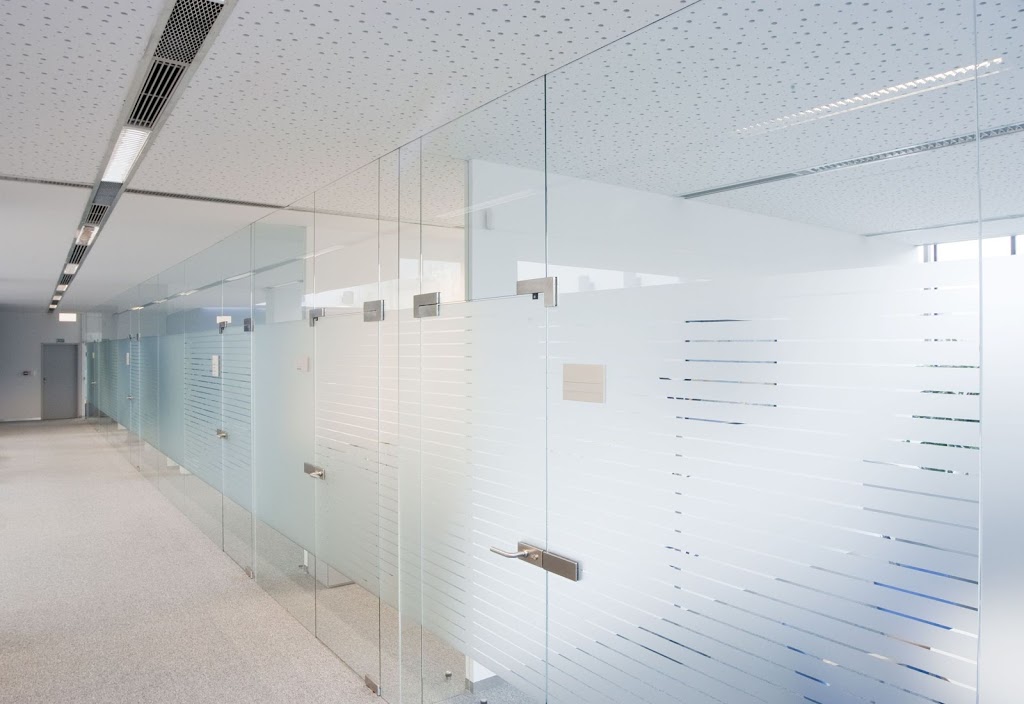 Vitrerie Qualitech | 430 Rue Saint Paul, Repentigny, QC J5Z 4H9, Canada | Phone: (514) 447-4204