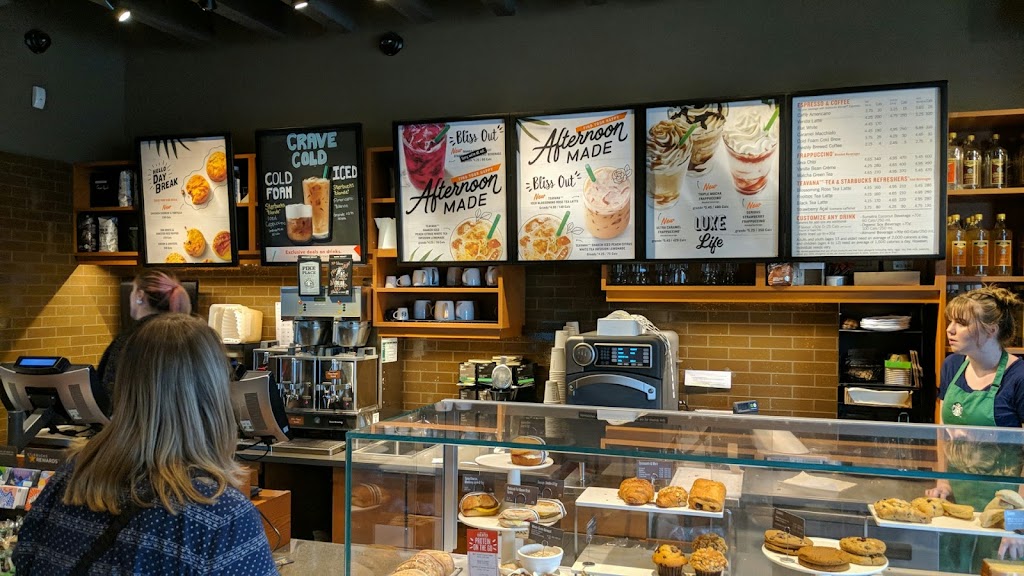 Starbucks | 444 Lerwick Rd, Courtenay, BC V9N 0A9, Canada | Phone: (250) 338-8291