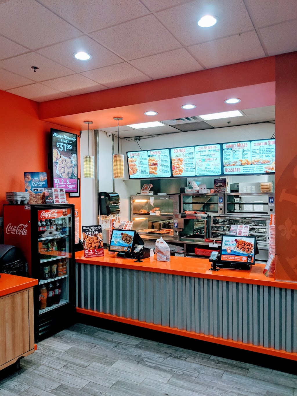 Popeyes Louisiana Kitchen | 2000 Eglinton Ave E, Toronto, ON M1L 2M7, Canada | Phone: (416) 755-3500
