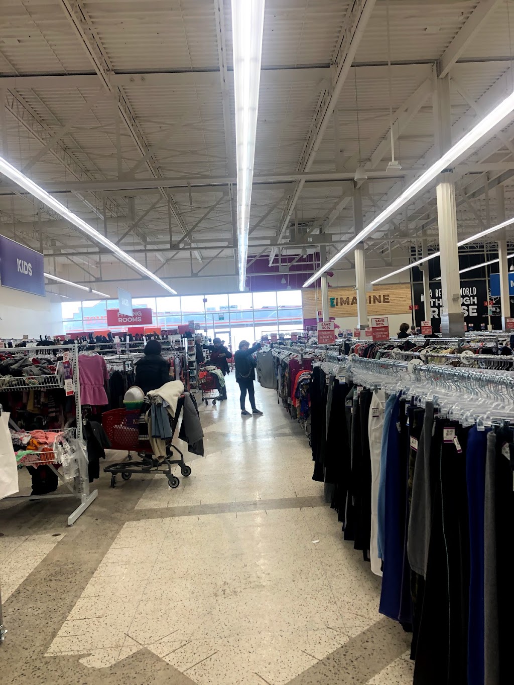 Value Village | 125 Cross Ave, Oakville, ON L6J 2W8, Canada | Phone: (289) 910-0799