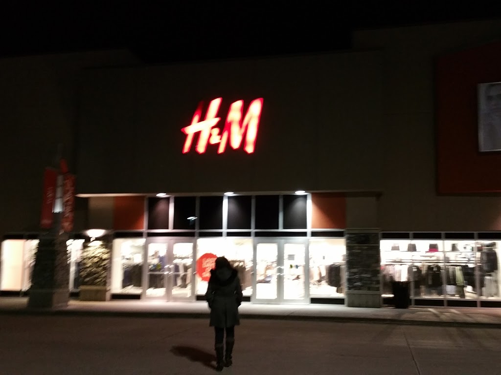 H&M | 1404 Parsons Rd NW, Edmonton, AB T6N 0B5, Canada | Phone: (855) 272-7007