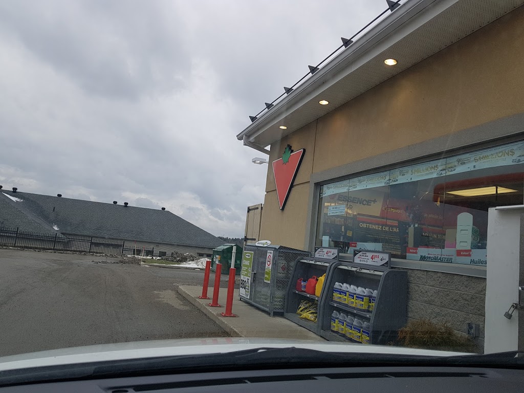 Essence+ de Canadian Tire | 2101 Rue Sherbrooke, Magog, QC J1X 2T5, Canada | Phone: (819) 843-9767
