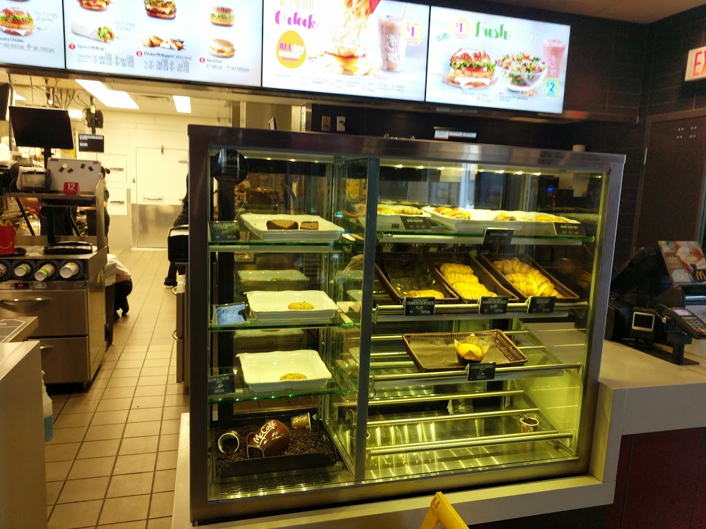 McDonalds | 369 St Albert Trail, St. Albert, AB T8N 0R1, Canada | Phone: (780) 458-1121