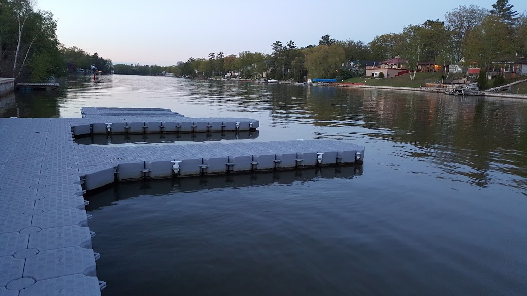 Wasaga Riverdocks Hotel Suites | 361 Mosley St, Wasaga Beach, ON L9Z 2J8, Canada | Phone: (705) 422-2121