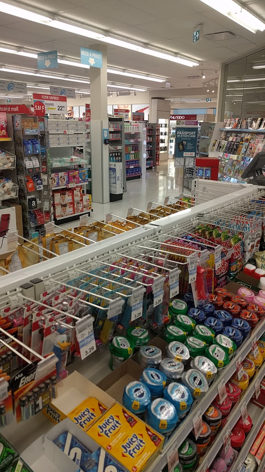Shoppers Drug Mart | 333 Brooksbank Ave Unit 730, North Vancouver, BC V7J 3S8, Canada | Phone: (778) 338-6183