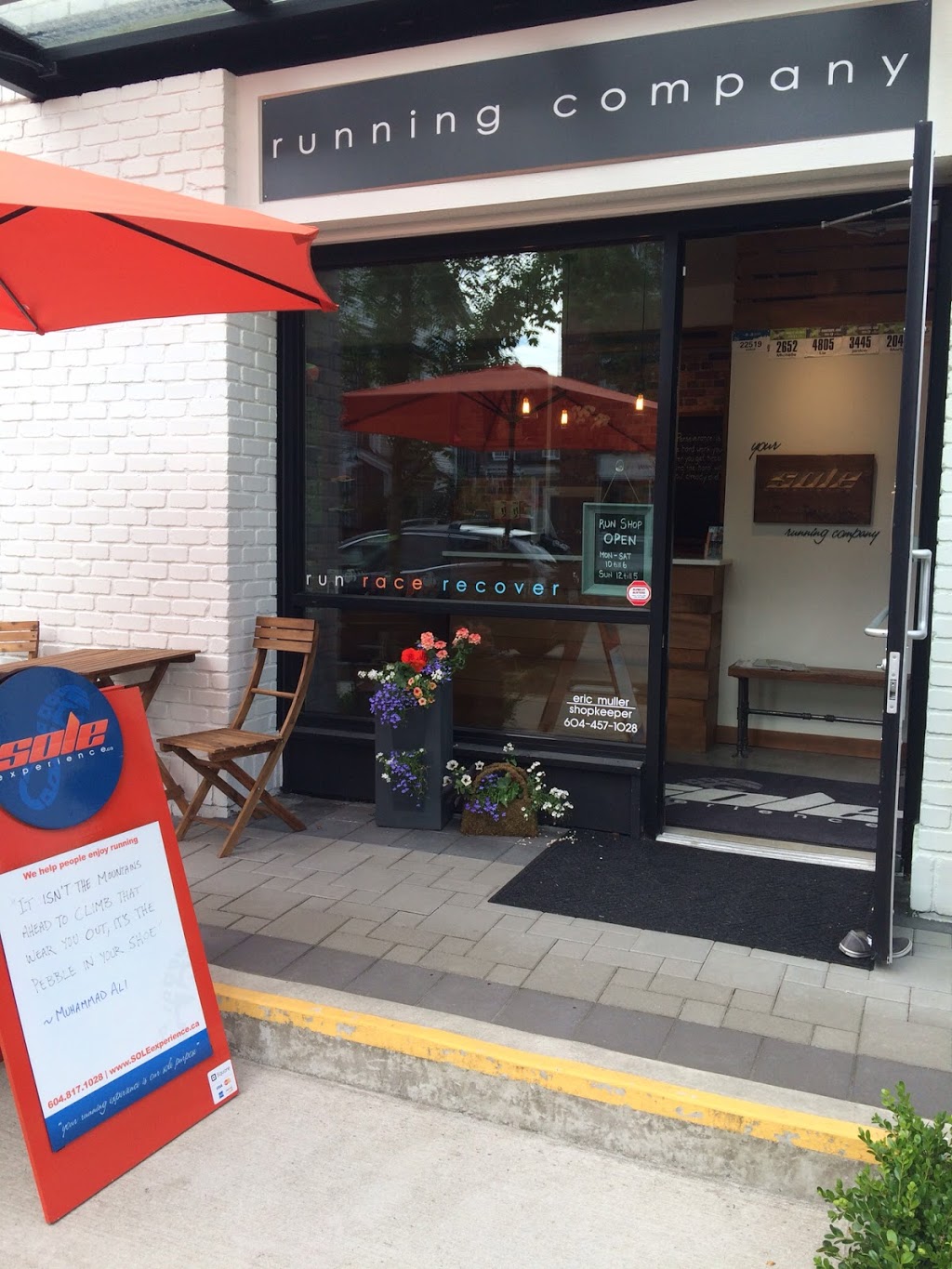 Sole Experience Running Company & runners lounge | 10995 Barnston View Rd #105, Pitt Meadows, BC V3Y 0B8, Canada | Phone: (604) 457-1028