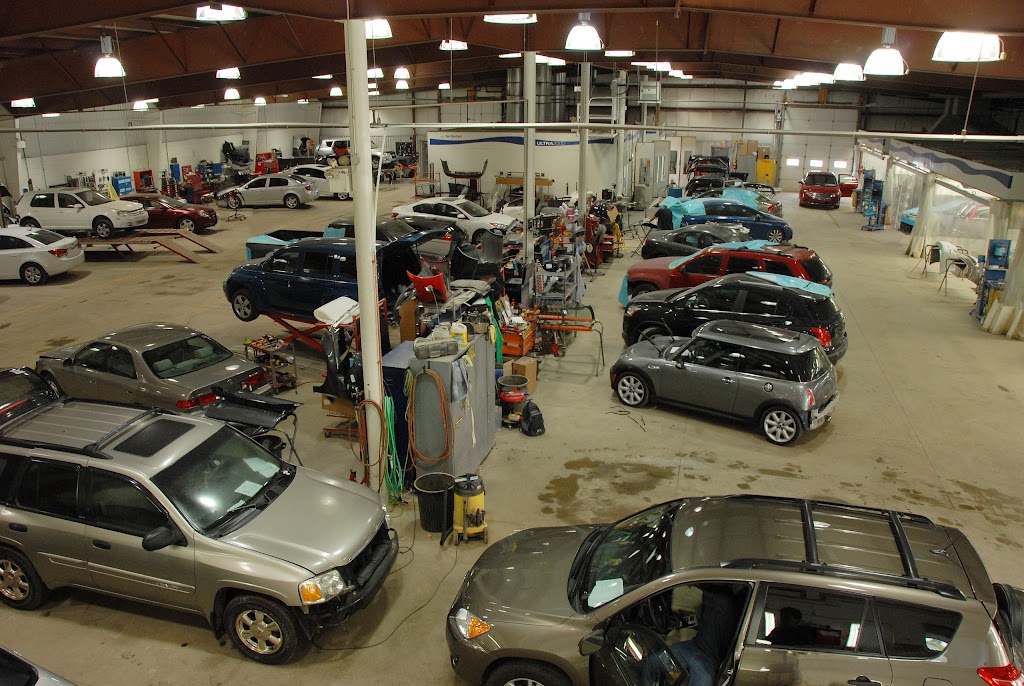Zenetec Collision Repair Centre - Tiffin | 247 Tiffin St, Barrie, ON L4N 2N3, Canada | Phone: (705) 737-1988