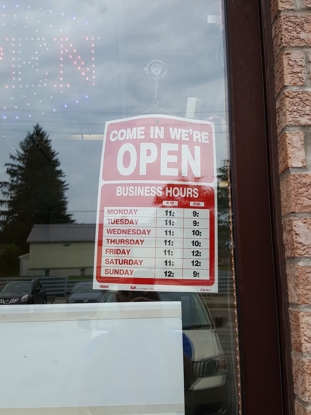 Carmens pizza | 48 Main St S, Saint George, ON N0E 1N0, Canada | Phone: (519) 448-4400