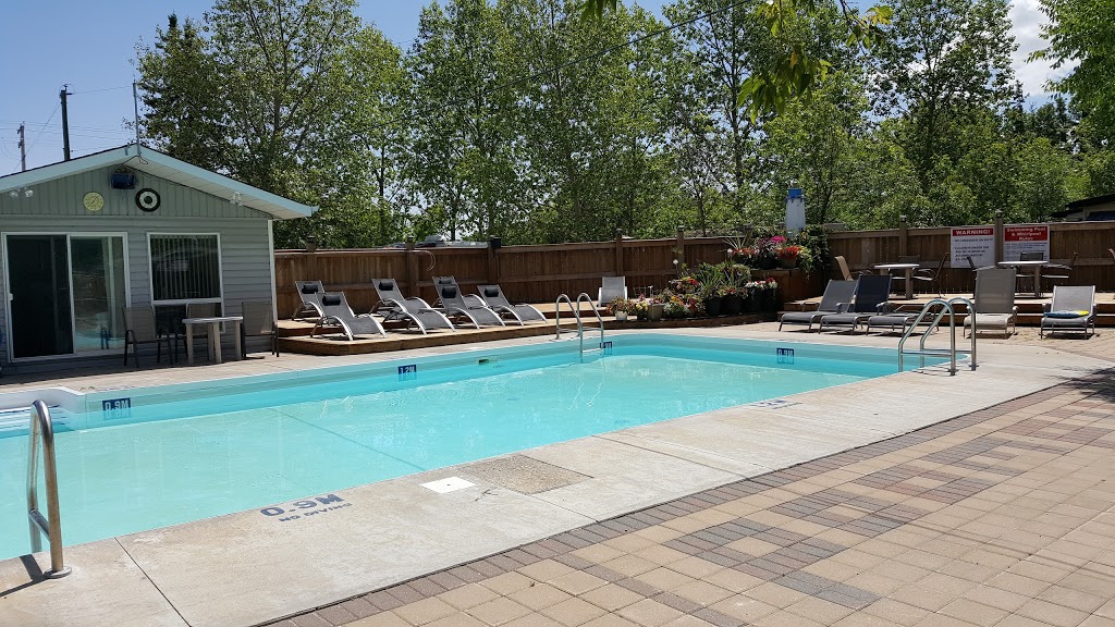 Wildwood Park Trailer Resort | 102040 Pth 9, Winnipeg Beach, MB R0C 3G0, Canada | Phone: (204) 389-3540
