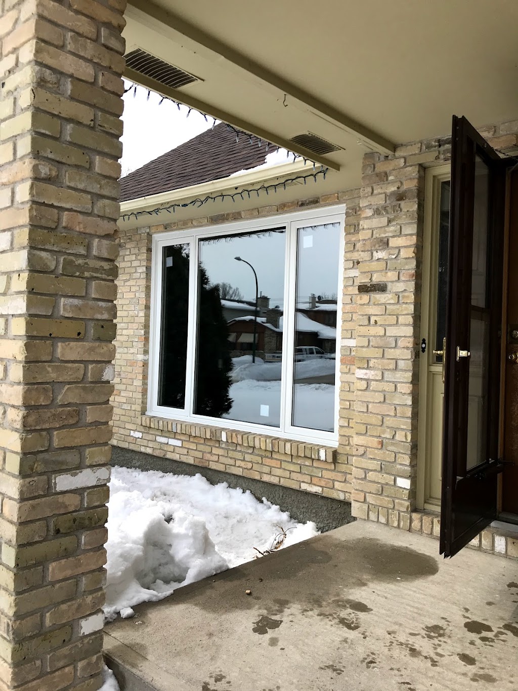 Stagi.ca | 33 Robindale Rd, Winnipeg, MB R3R 1G6, Canada | Phone: (204) 336-2611