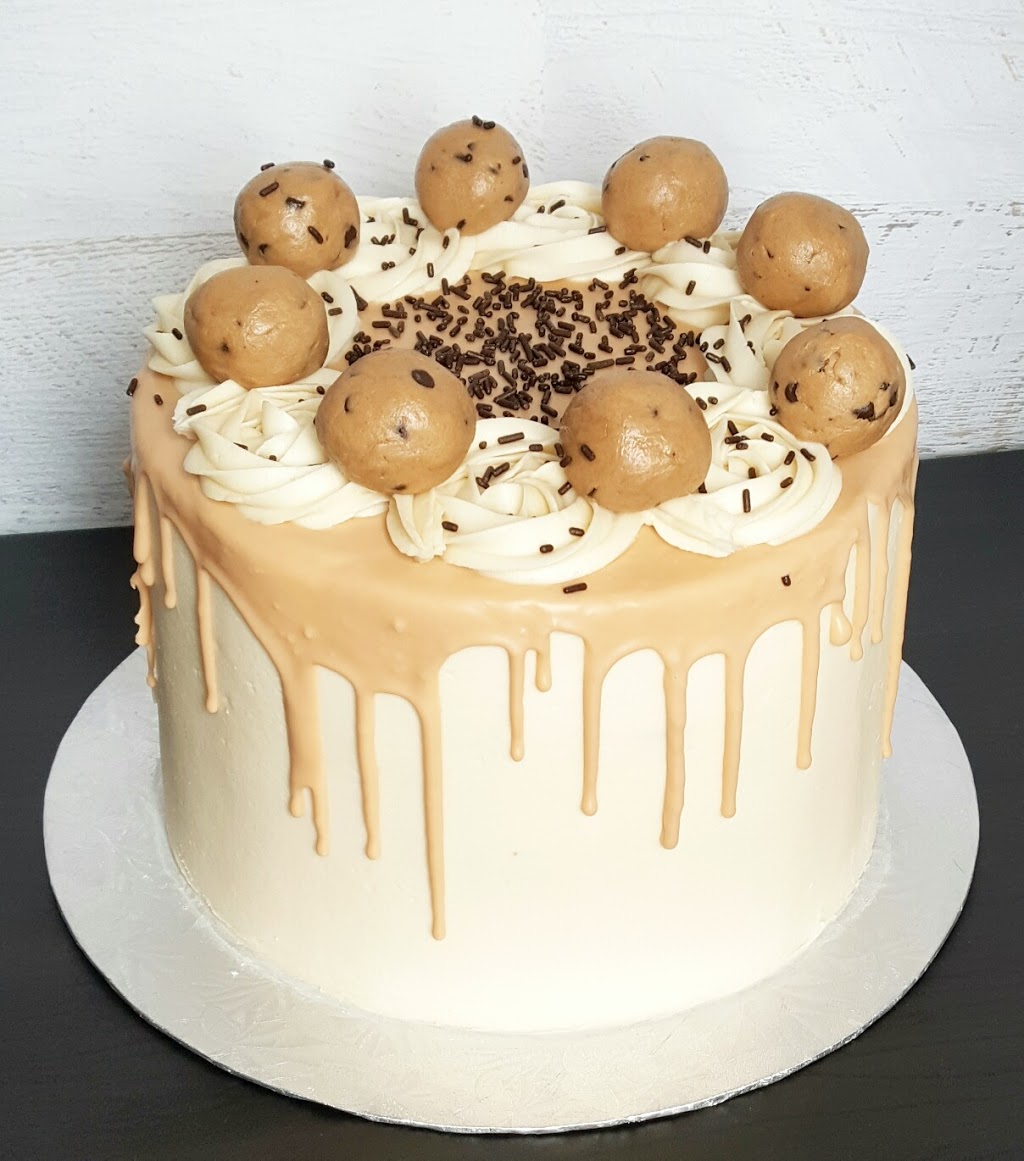 Cakes N Confections | 42 Arundel Rd, Winnipeg, MB R2J 2K9, Canada | Phone: (204) 588-2088