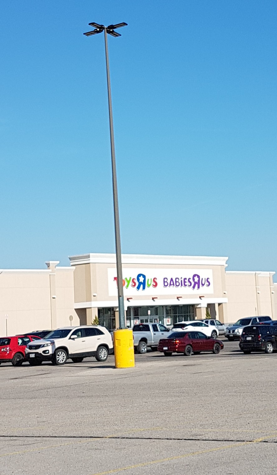 BabiesRUs | 1925 Dundas St Building C1, London, ON N5V 1P7, Canada | Phone: (519) 963-0309