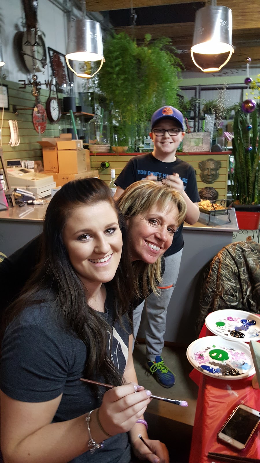 Country Gardens and Greenhouse Ponoka | RR 1 Stn Main, 432028 AB-822, Ponoka County, AB T4J 1R1, Canada | Phone: (403) 704-4145