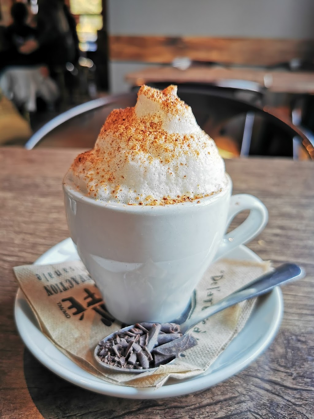 Couleur Café | 415 Rue Léonard, Mont-Tremblant, QC J8E 3H9, Canada | Phone: (819) 681-0723