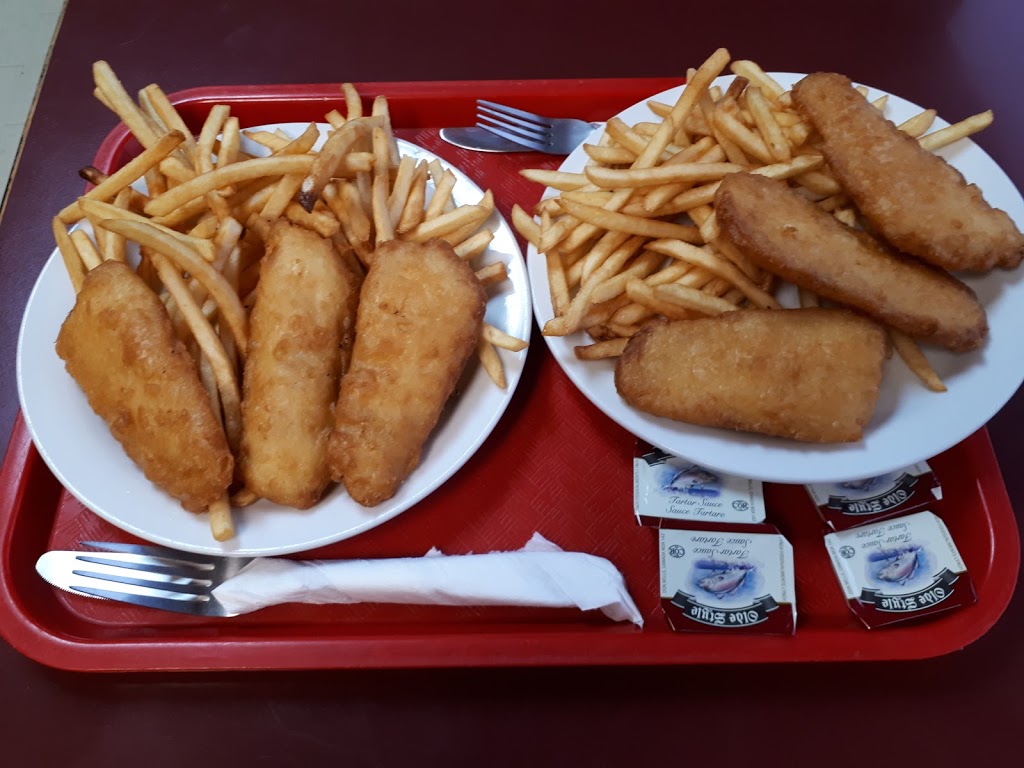 Munchies | 4206 Oil Heritage Rd, Petrolia, ON N0N 1R0, Canada | Phone: (519) 882-1000