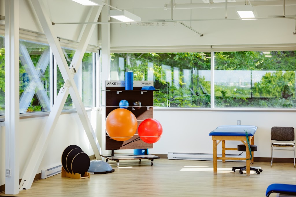PCN Physiothérapie Taniata | 700 Av. Taniata #301, Lévis, QC G6Z 2C2, Canada | Phone: (418) 476-0484