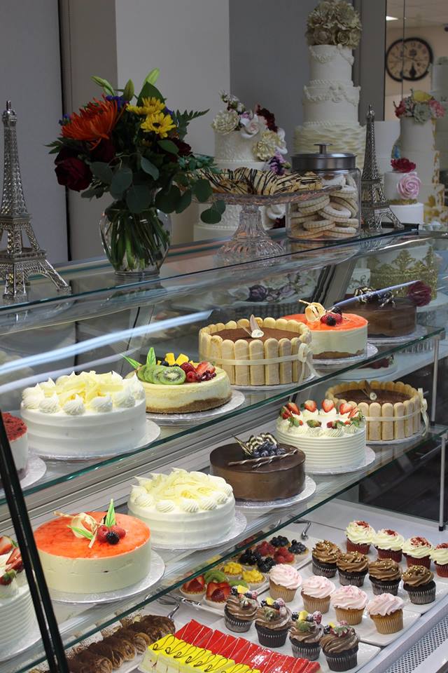 Just Temptations- Wedding Cakes Vaughan | 3175 Rutherford Rd, Concord, ON L4K 0A3, Canada | Phone: (905) 660-3366