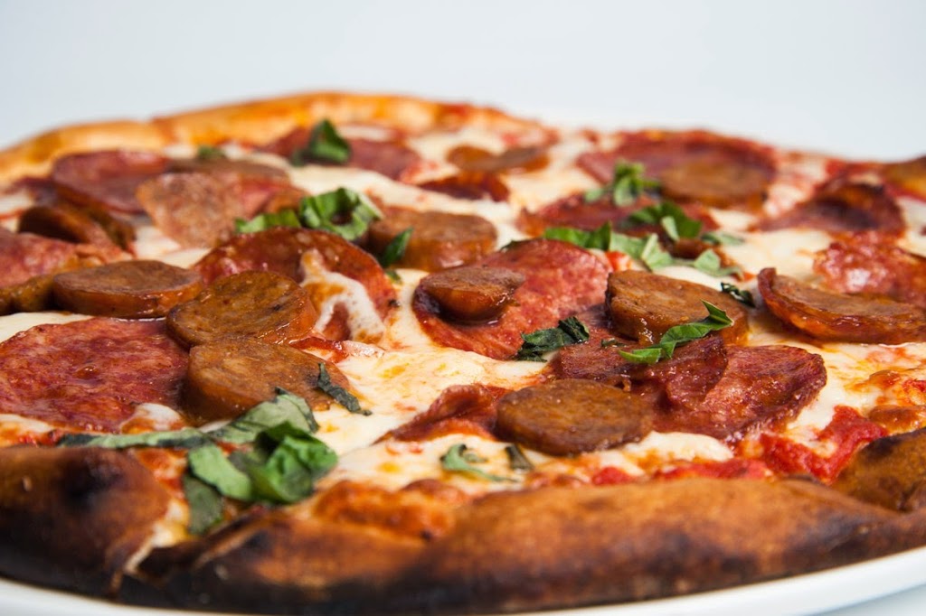 The Rail Coal Fire Bistro | 1500 QC-138, Kahnawake, QC J0L 1B0, Canada | Phone: (450) 635-4318