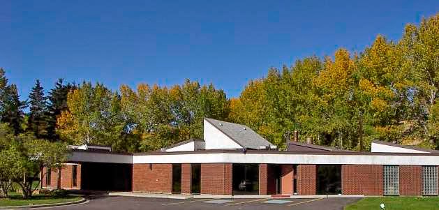 Calgary Crematorium & Funeral Services | 3219 4 St NW, Calgary, AB T2M 3A6, Canada | Phone: (403) 299-0111