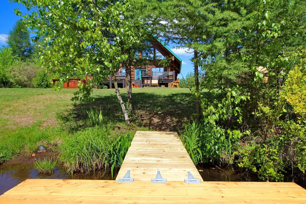 Chalet lOdyssée | 10 Chemin du Héron, Sainte-Christine-dAuvergne, QC G0A 1A0, Canada | Phone: (877) 629-1233