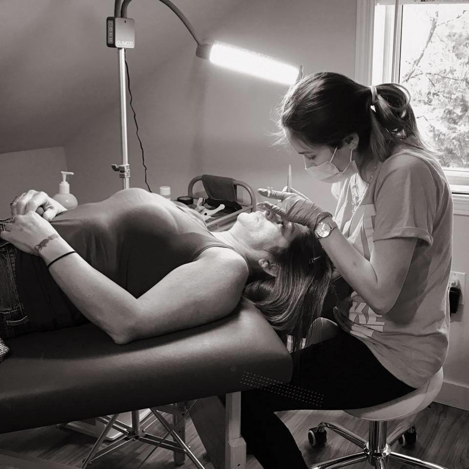 Erica’s Beauty Bar | 213 Ann St, Almonte, ON K0A 1A0, Canada | Phone: (613) 862-0081